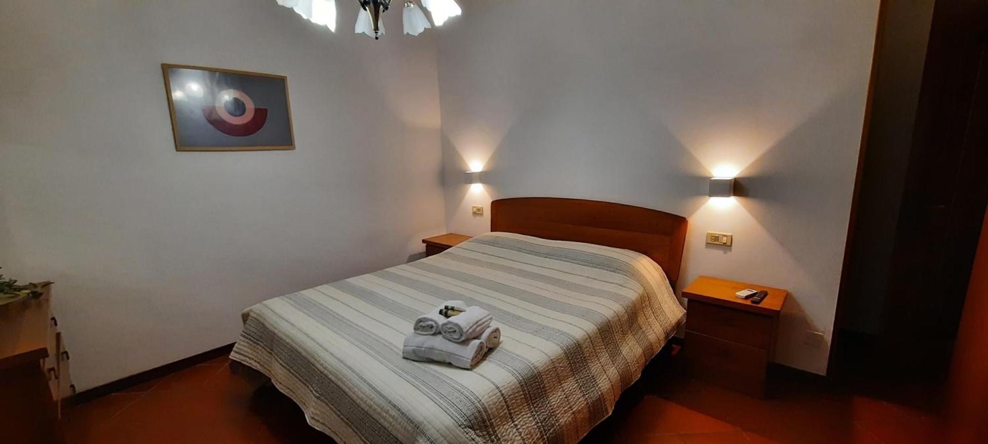 פואניאגו Elisa Holidays Apartments מראה חיצוני תמונה